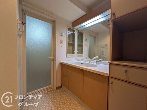 ティアラ・セントワンズ　中古マンション