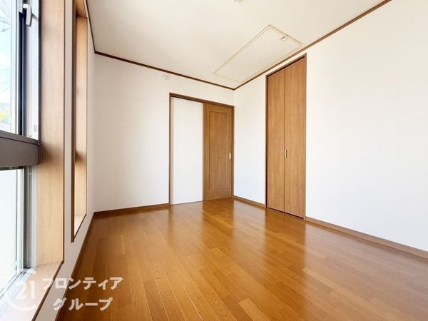 京都市伏見区日野野色町の中古一戸建て