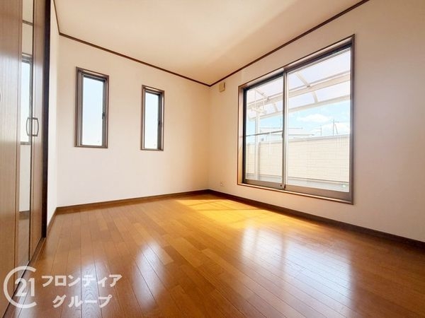 京都市伏見区日野野色町の中古一戸建て