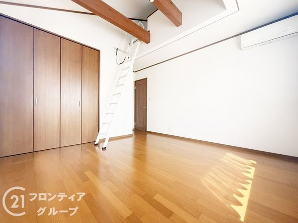 京都市伏見区日野野色町の中古一戸建て