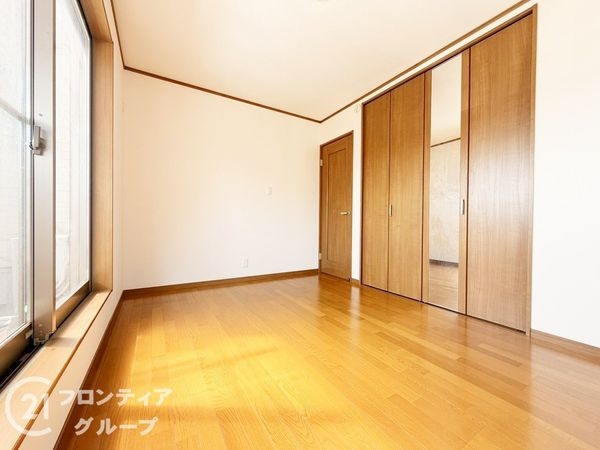 京都市伏見区日野野色町の中古一戸建て