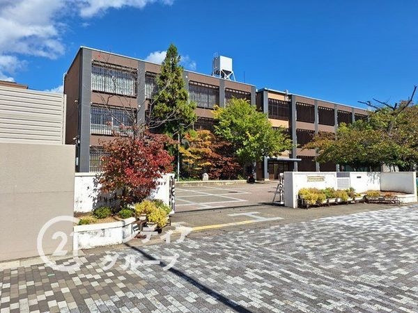 ライオンズマンション二条駅前　中古マンション(京都市立中京中学校)