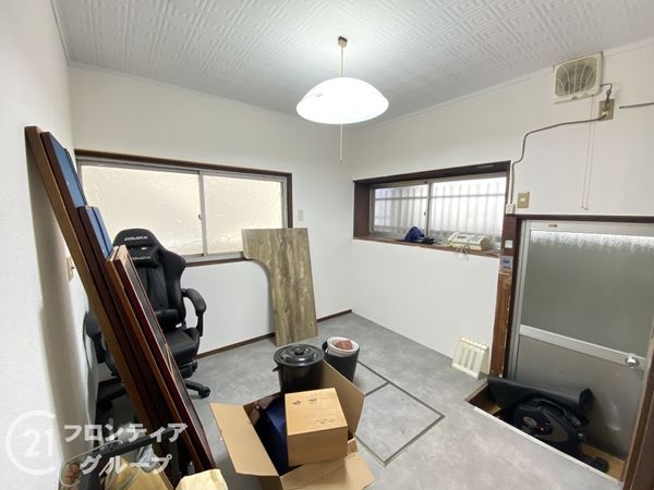 京都市南区西九条唐戸町　中古一戸建て