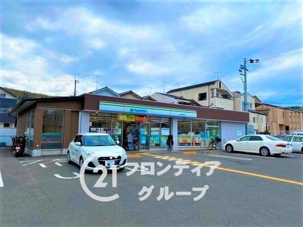 京都市山科区西野山射庭ノ上町　新築一戸建て　全１区画(ファミリーマート山科西野山店)
