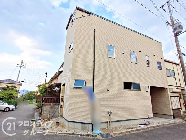 京都市山科区西野山射庭ノ上町　新築一戸建て　全１区画