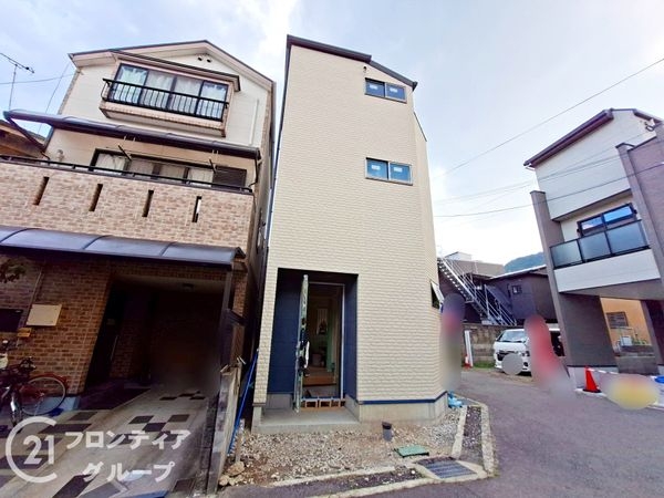 京都市山科区西野山射庭ノ上町　新築一戸建て　全１区画