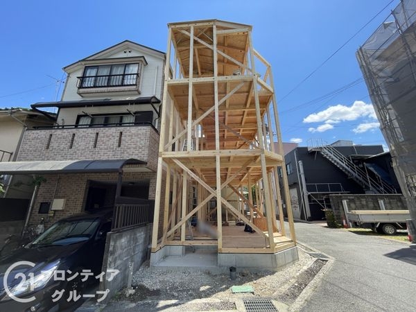京都市山科区西野山射庭ノ上町　新築一戸建て　全１区画