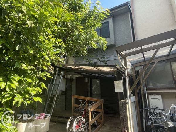 京都市南区八条源町の中古一戸建て