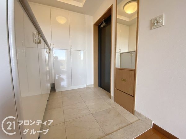 京阪東ローズタウン・ファインガーデンあゆみヶ丘Ｂ棟　中古マ…