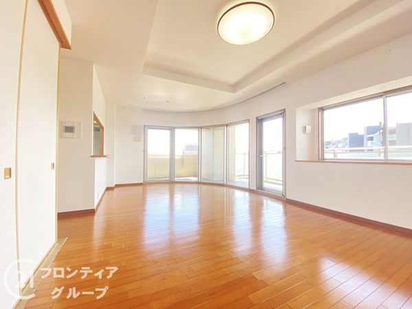 京阪東ローズタウン・ファインガーデンあゆみヶ丘Ｂ棟　中古マ…