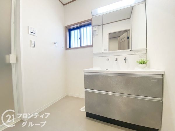 宇治市広野町尖山の中古一戸建て