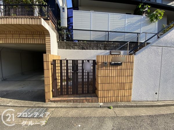 八幡市橋本意足の中古一戸建て