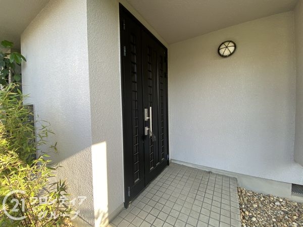 八幡市橋本意足　中古一戸建て