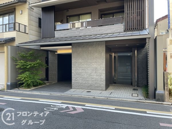 シャリエ御所南柳馬場二条　中古マンション