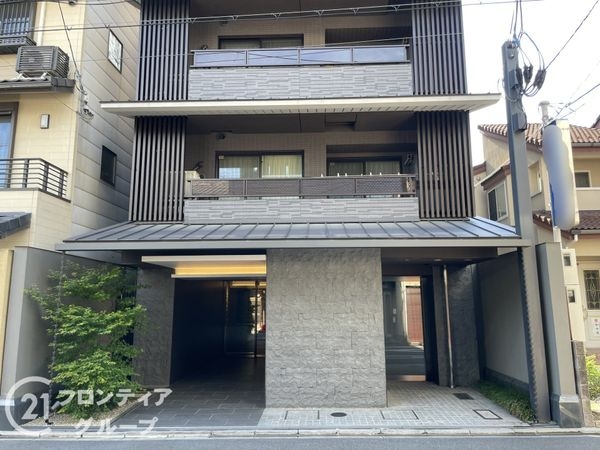 シャリエ御所南柳馬場二条　中古マンション