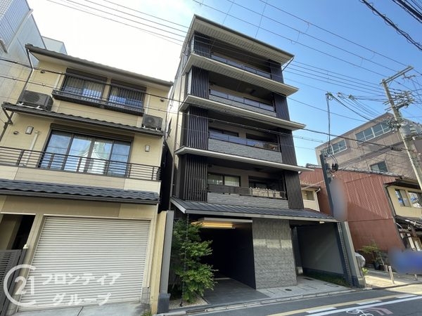 シャリエ御所南柳馬場二条　中古マンション