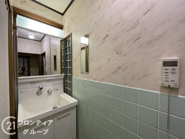 京都市伏見区深草南明町の中古一戸建て