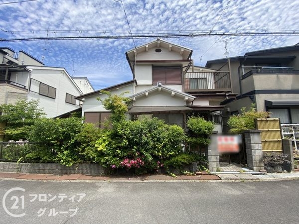 城陽市寺田尺後 中古一戸建て