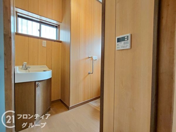 城陽市寺田尺後の中古一戸建て