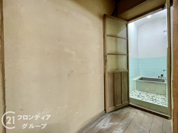 京都市山科区音羽草田町の中古一戸建て