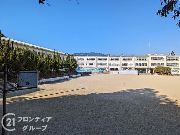 大津市長等２丁目の中古一戸建て(大津市立長等小学校)