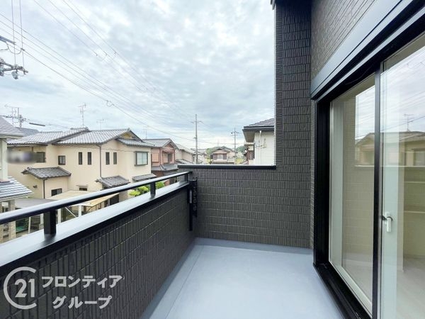 八幡市八幡小西　新築一戸建て　１期　全１区画