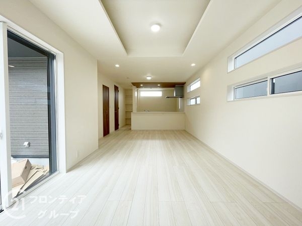 八幡市八幡小西　新築一戸建て　１期　全１区画