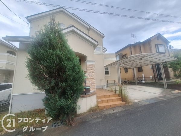 八幡市美濃山幸水の中古一戸建て