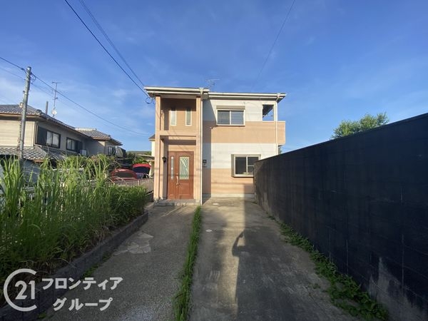 八幡市八幡神原の中古一戸建て