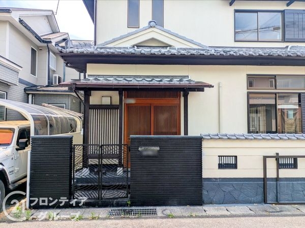大津市下阪本１丁目の中古一戸建て