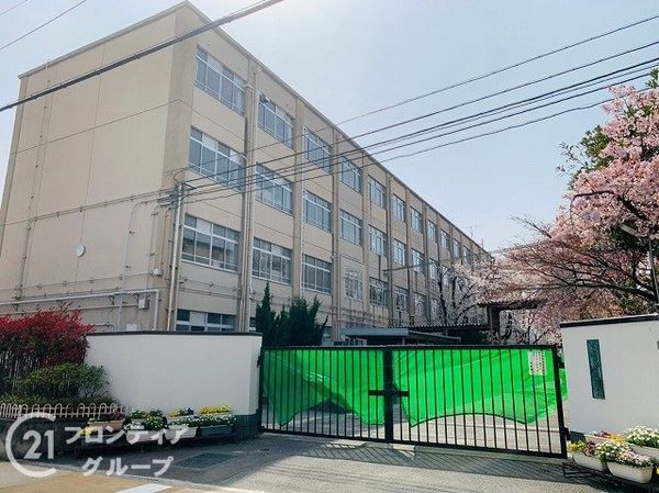 エスリード太秦レジデンス　中古マンション(京都市立太秦中学校)
