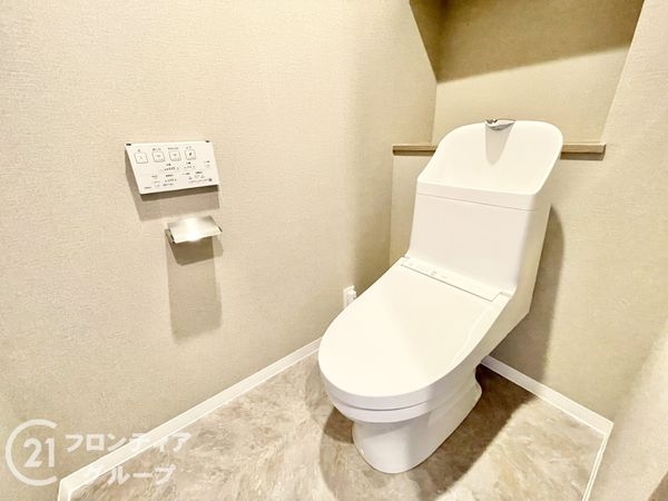 京阪東ローズタウン・ファインガーデンあゆみヶ丘Ｅ棟　中古マ…