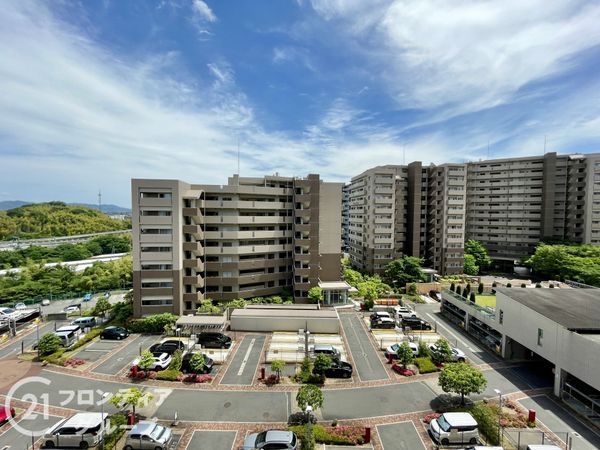 京阪東ローズタウン・ファインガーデンあゆみヶ丘Ｅ棟　中古マ…