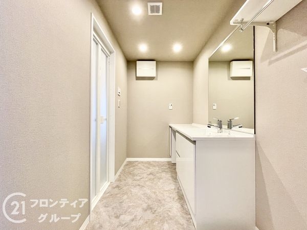 京阪東ローズタウン・ファインガーデンあゆみヶ丘Ｅ棟　中古マ…