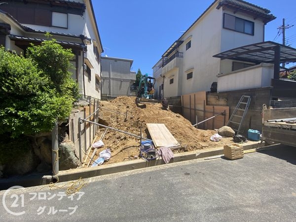 城陽市富野森山　新築一戸建て　１期　全１区画