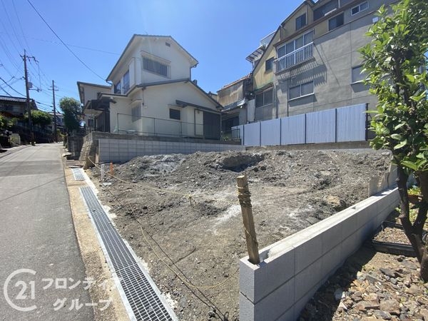 八幡市橋本平野山　新築一戸建て　１期　全１区画