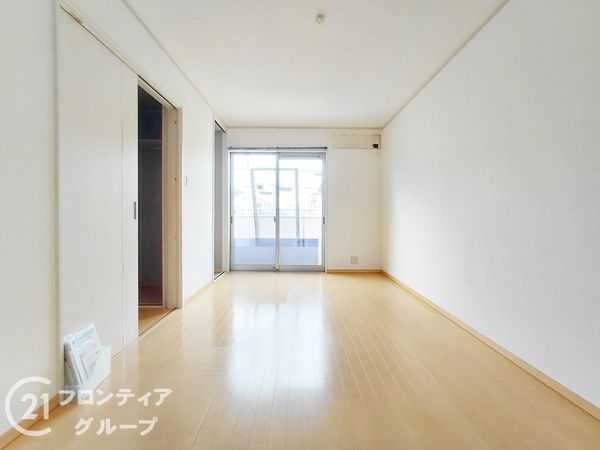 京都市伏見区羽束師鴨川町の中古一戸建て