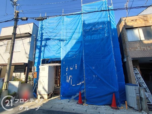 京都市山科区御陵岡町　新築一戸建て