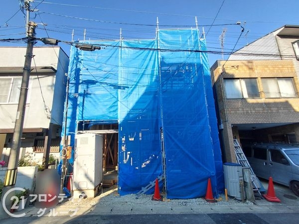 京都市山科区御陵岡町　新築一戸建て