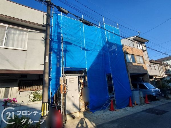 京都市山科区御陵岡町　新築一戸建て