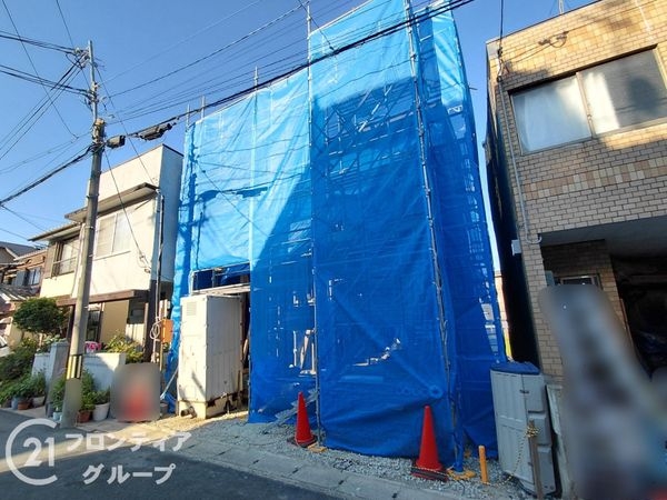 京都市山科区御陵岡町　新築一戸建て