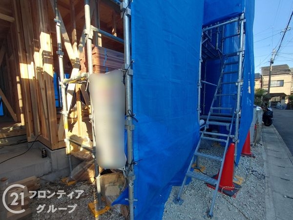 京都市山科区御陵岡町　新築一戸建て