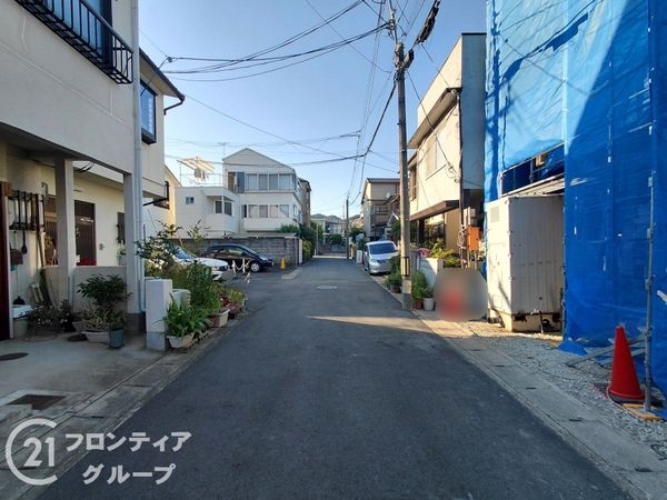 京都市山科区御陵岡町　新築一戸建て