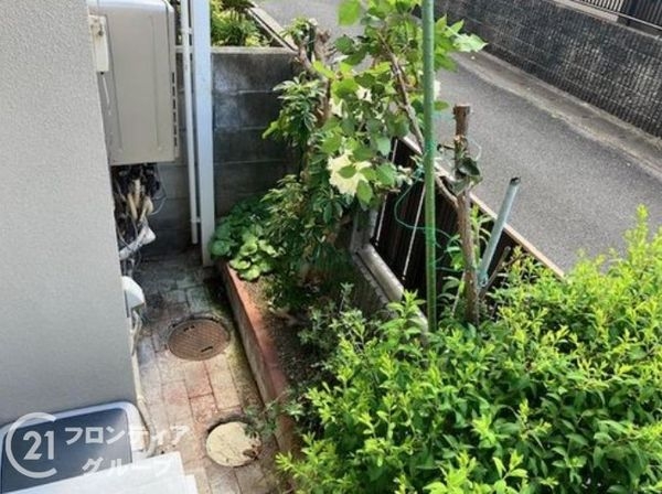 京都市伏見区石田大受町の中古一戸建て