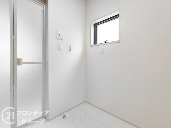 宇治市宇治下居　新築一戸建て　全１区画
