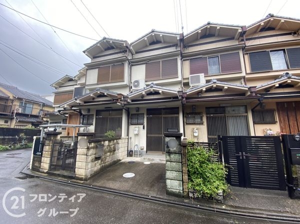 京都市伏見区深草平田町の中古一戸建て