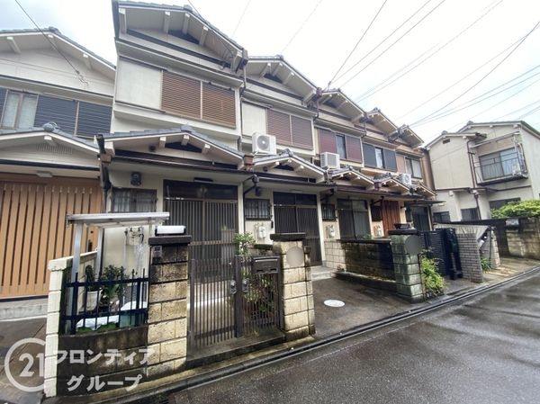京都市伏見区深草平田町の中古一戸建て