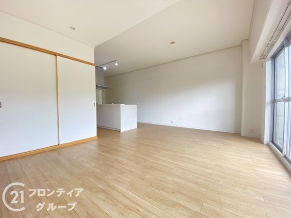向島ニュータウン２街区Ｂ棟　中古マンション