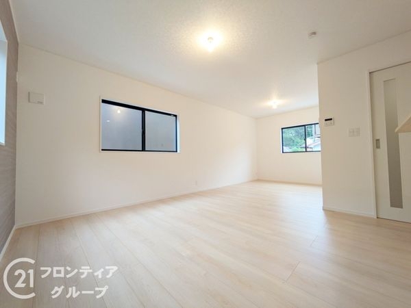 大津市瀬田５丁目　新築一戸建て