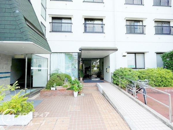 嵐山ロイアルハイツ３号棟　中古マンション